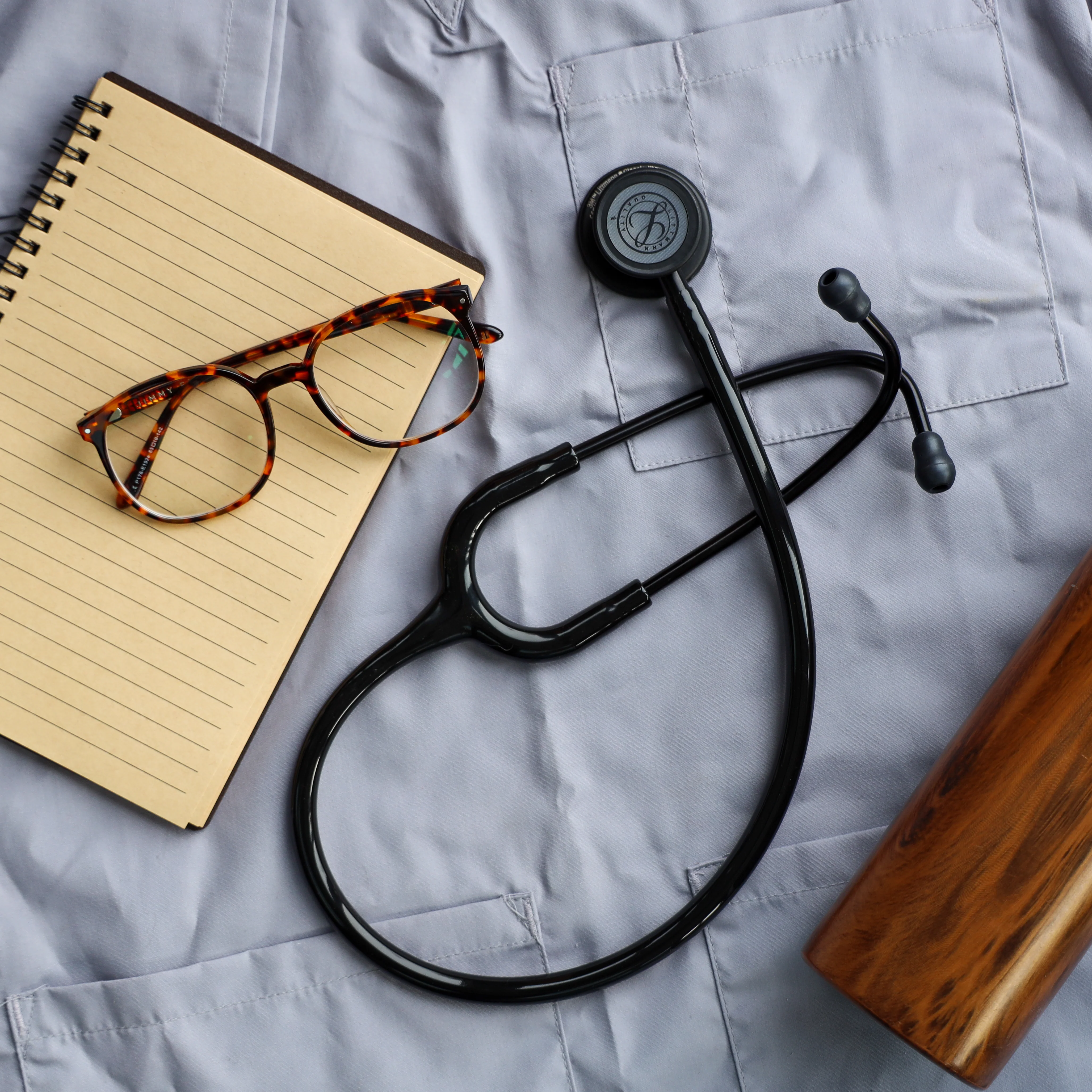 Littmann Classic III Monitoring Stethoscope: All Black 5803 - Image 2